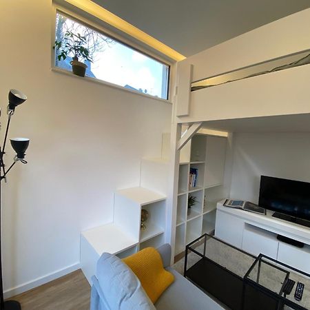 Schoene, Moderne Wohnung Mit Grosszuegiger Terasse Essen Bagian luar foto